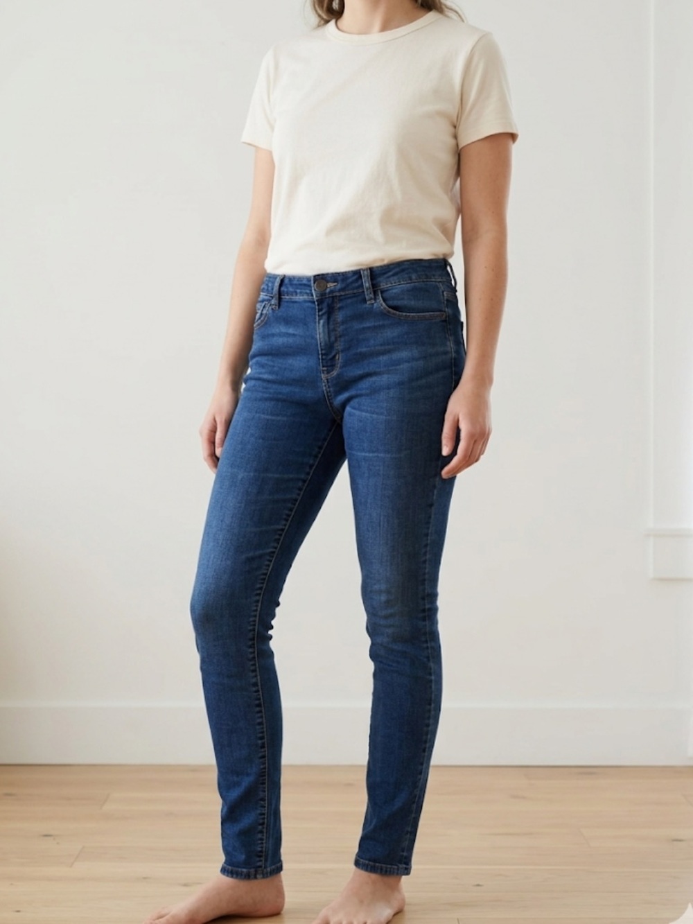 Banana Republic Dark‑Wash Jeans – Size 31 | Skinny | Modern Minimalist Denim |